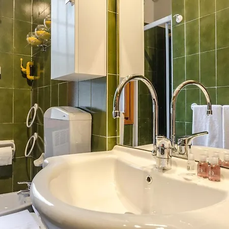 Hp House, Garage E Parcheggio Privato, Wifi Apartment