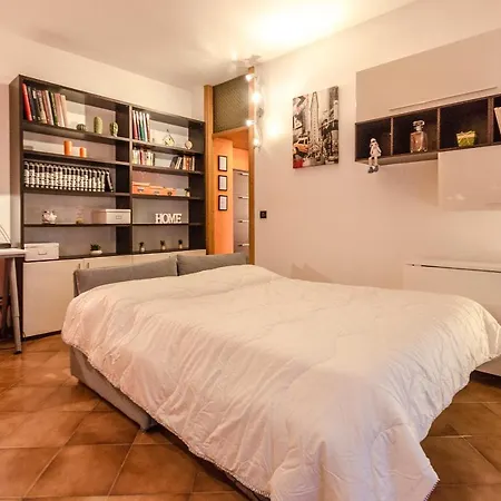 아파트 Hp House, Garage E Parcheggio Privato, Wifi *