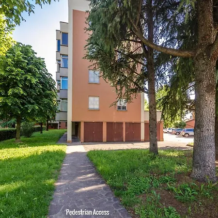 Hp House, Garage E Parcheggio Privato, Wifi 아파트 *