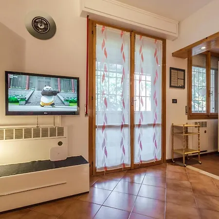 Apartament Hp House, Garage E Parcheggio Privato, Wifi