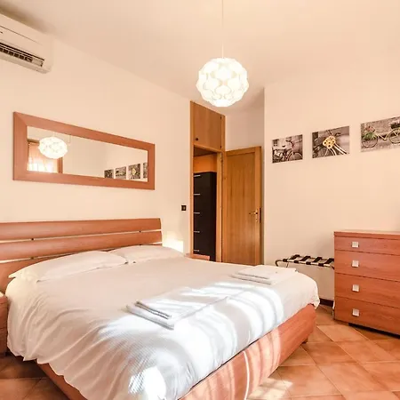 Hp House, Garage E Parcheggio Privato, Wifi Calderara di Reno