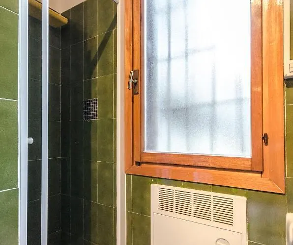 Hp House, Garage E Parcheggio Privato, Wifi * Calderara di Reno